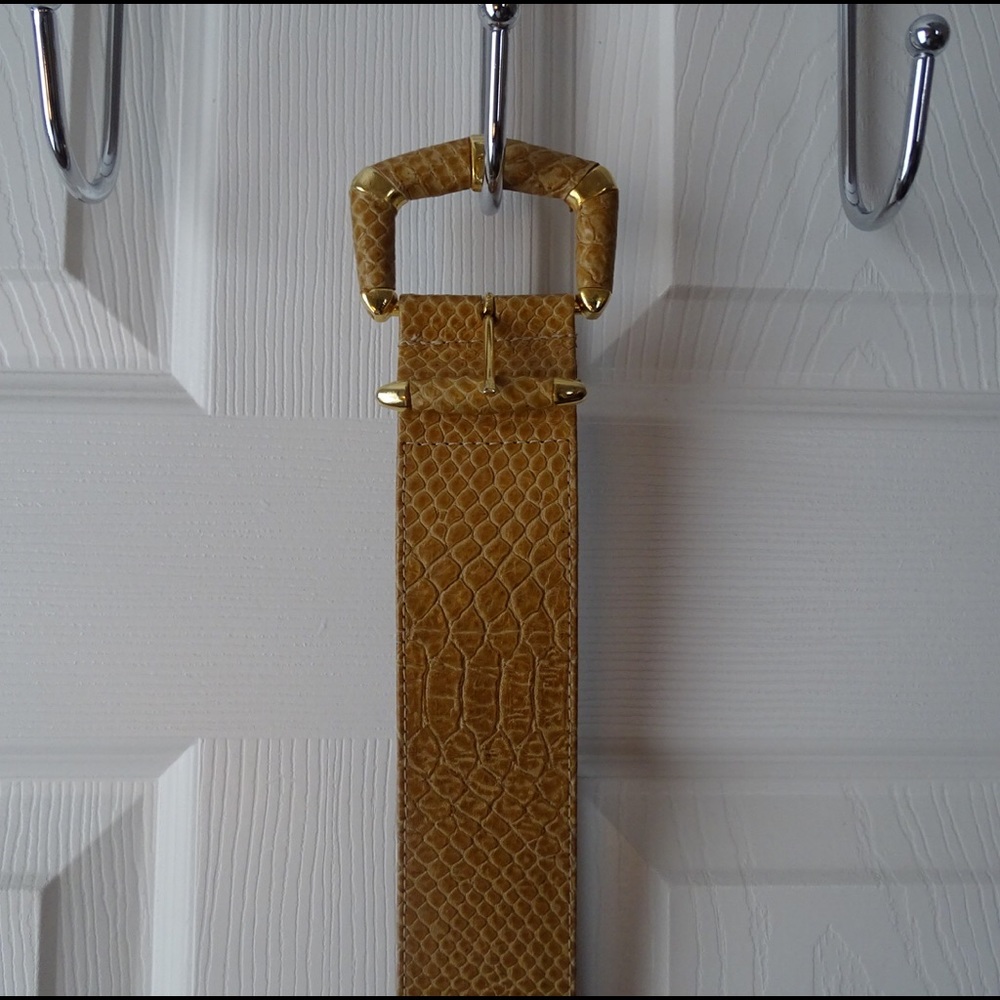 Caramel Belt NWOT